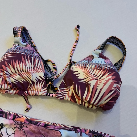 Maaji Reversible Bikini Pink and Black Women's Bikini NWOT - Picture 4 of 12